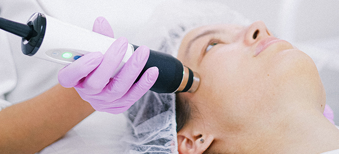 Clinical Facials (Standard & Plus)
